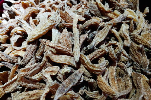 辣木籽 天麻 三七 瑪卡 展銷會上滋補壯陽飲品 購買服用需小心